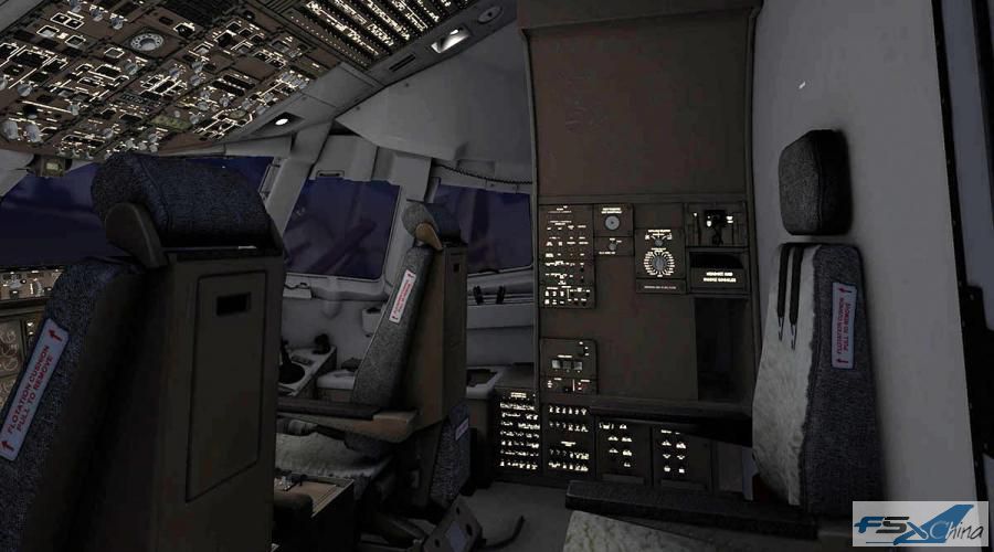 767pw-300er_cockpit_night_34.jpg